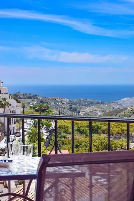 Penthouse 5 Arcos, Frigiliana, 2 Bedroom, Pool, Large Roof Terrace, Bbq And Amazing Views Hansonholiday Rentals Apartamento Frigiliana