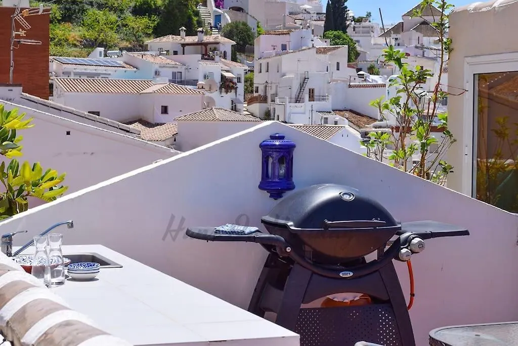 Penthouse 5 Arcos, Frigiliana, 2 Bedroom, Pool, Large Roof Terrace, Bbq And Amazing Views Hansonholiday Rentals Espanha