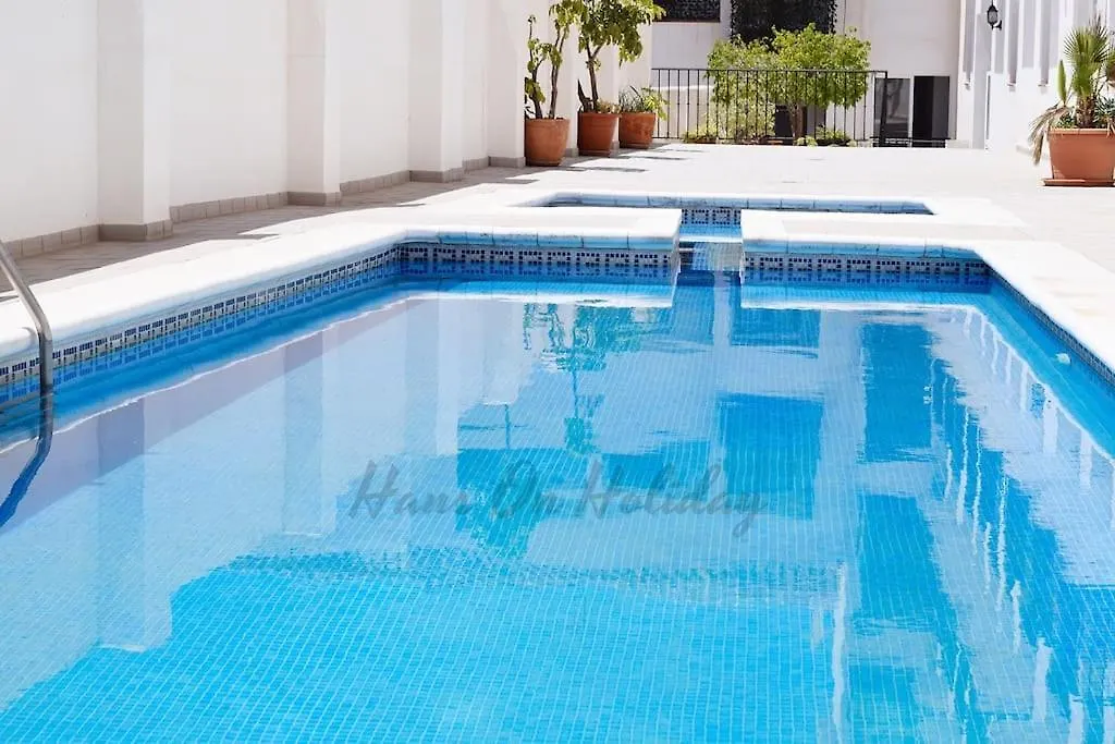 Penthouse 5 Arcos, Frigiliana, 2 Bedroom, Pool, Large Roof Terrace, Bbq And Amazing Views Hansonholiday Rentals Apartamento